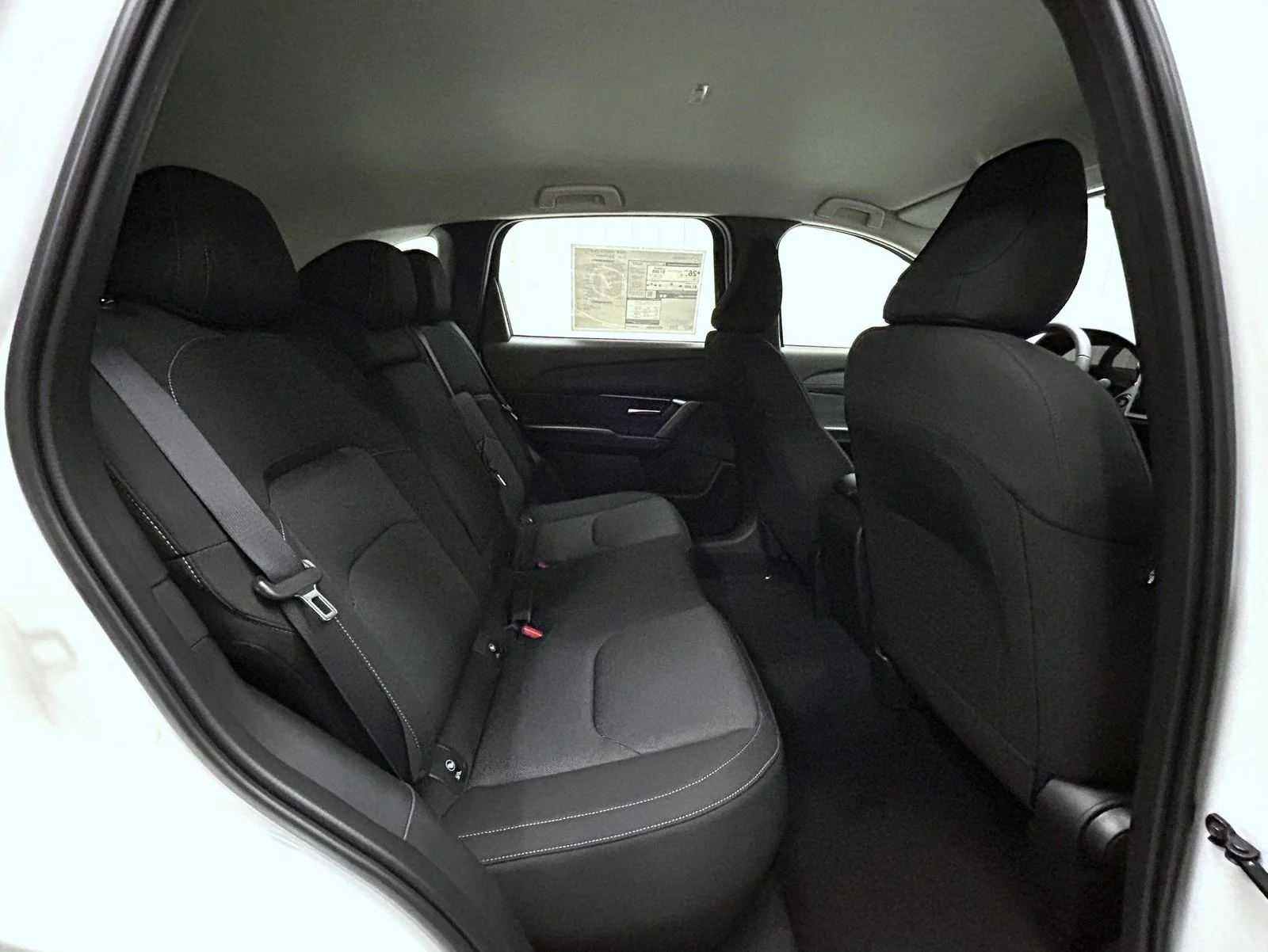 New 2026 Rhodium White Metallic Mazda 2.5 S AWD image 19