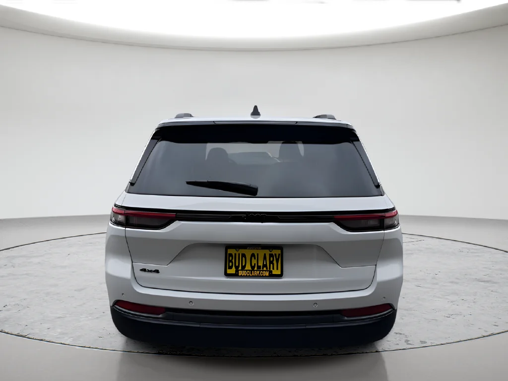 New 2026 White Jeep Altitude image 6