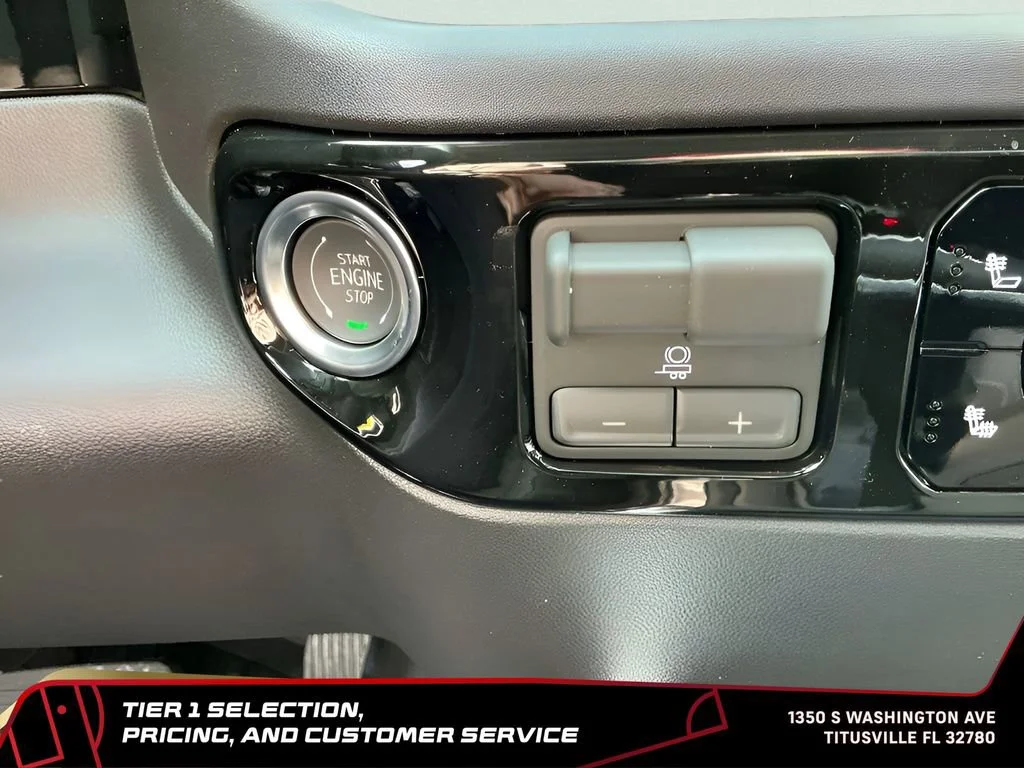 New 2026 Summit White GMC Elevation image 40