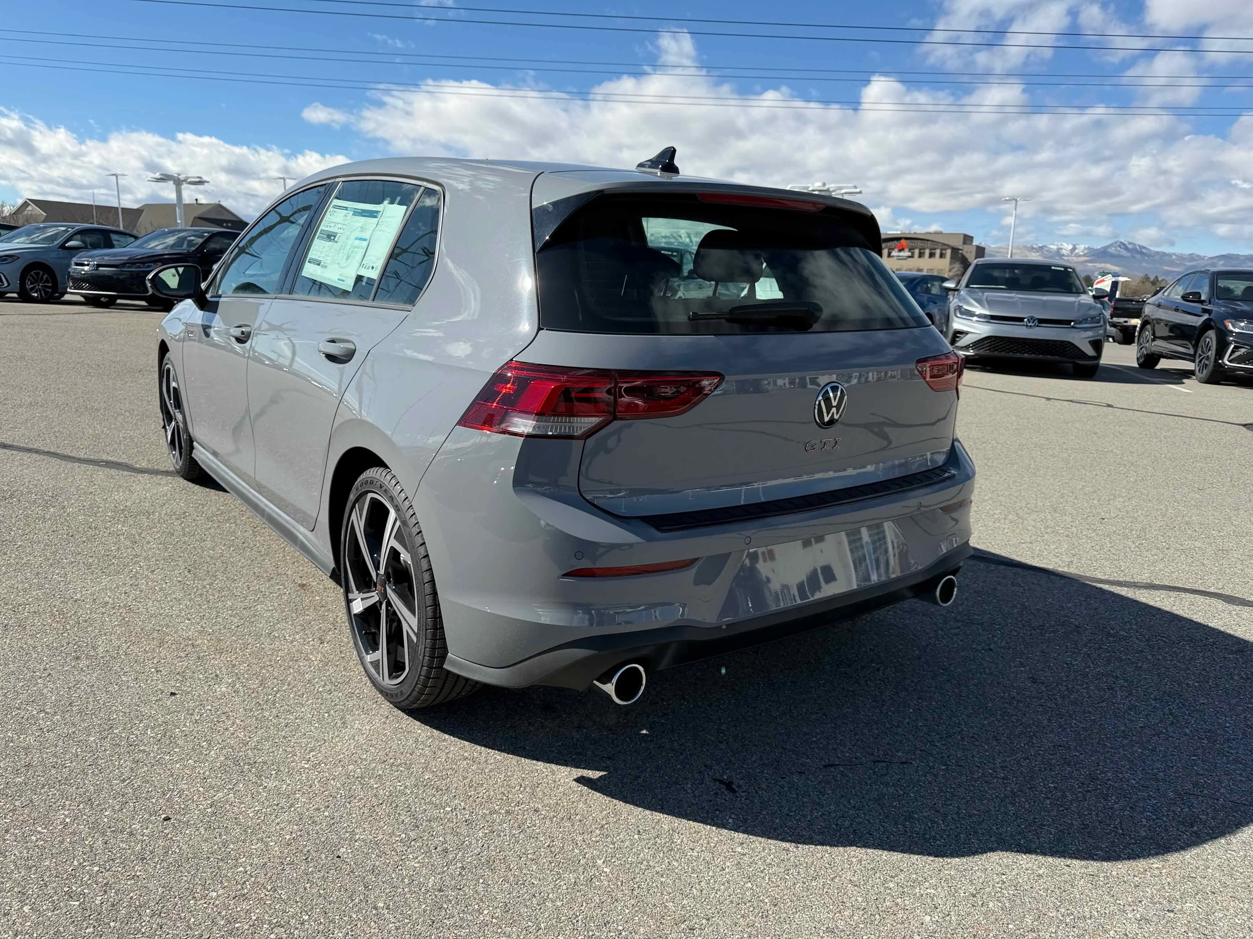 New 2026 Moonstone Volkswagen SE image 5