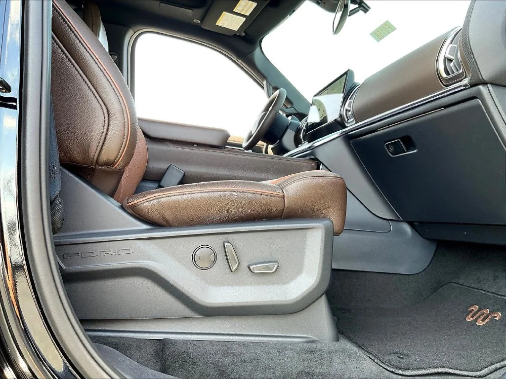 New 2027 Agate Black Metallic Ford MAX King Ranch® image 12