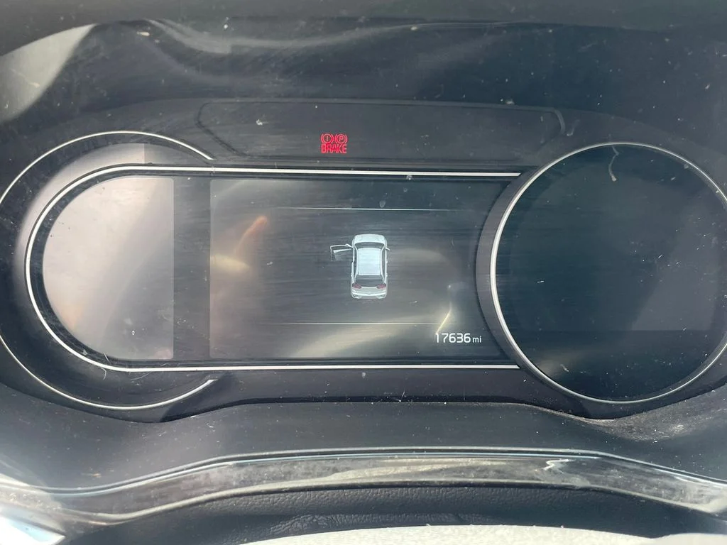 Used 2022 Blue Kia EX Premium image 12