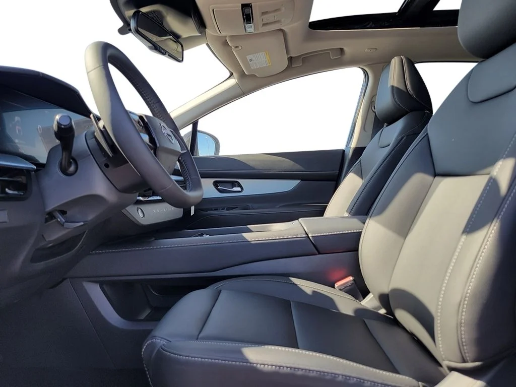 New 2026 Champagne Silver Metallic Nissan SL image 30