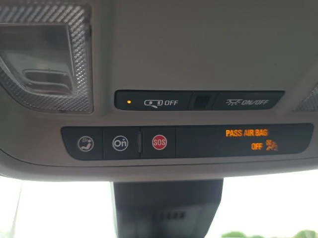 2023 GMC Terrain SLT - Photo 23