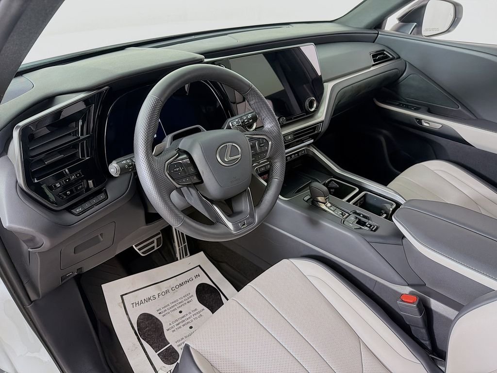 Used 2026 Wind Chill Pearl Lexus F SPORT Performance Premium image 9