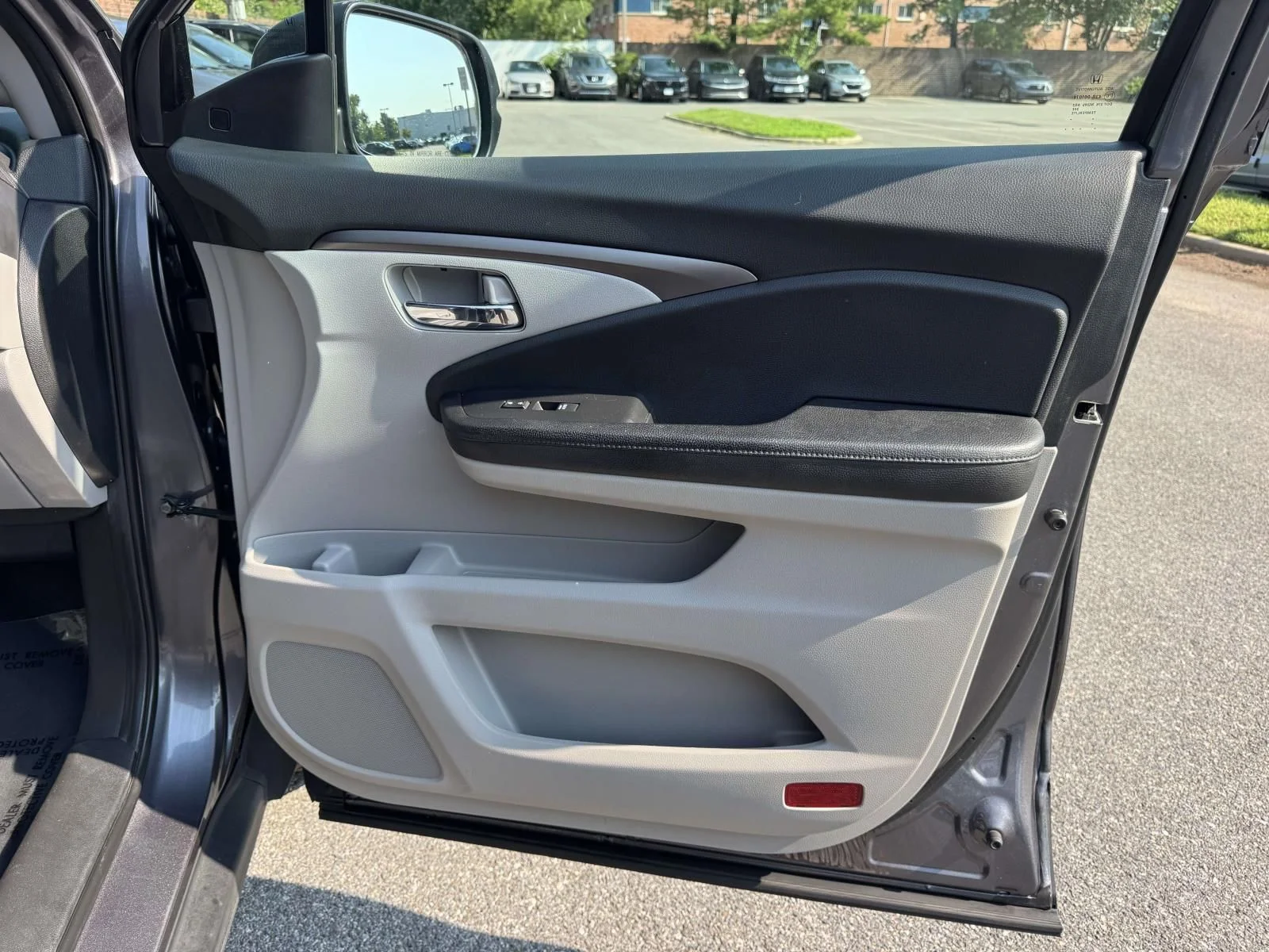 Used 2019 Gray Honda EX image 21