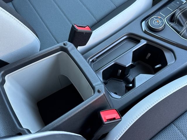 2025 Volkswagen Taos S - Photo 19