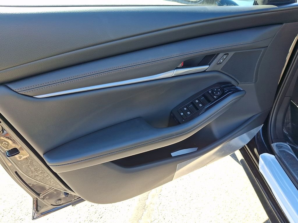New 2026 Jet Black Mica Mazda 2.5 S Preferred image 7
