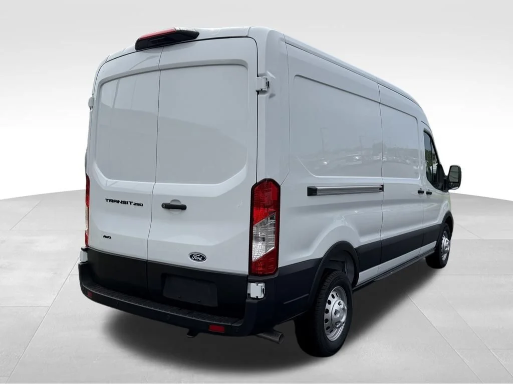 New 2026 Oxford White Ford Cargo Van image 10