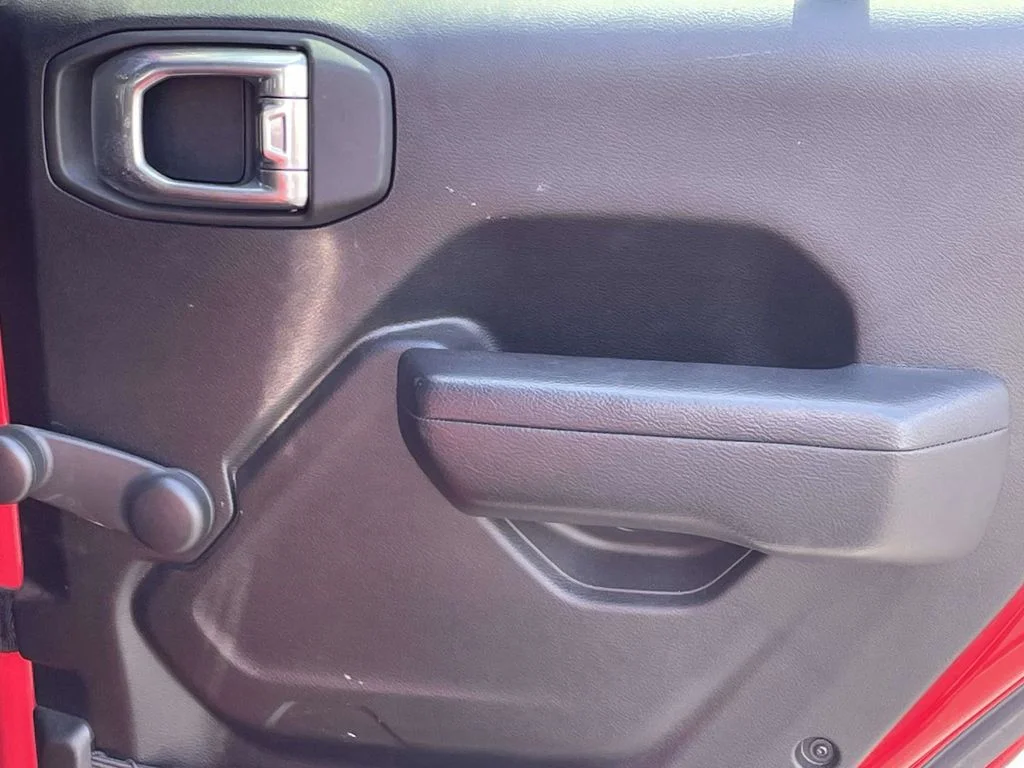 Used 2022 Red Jeep Unlimited Sport image 14