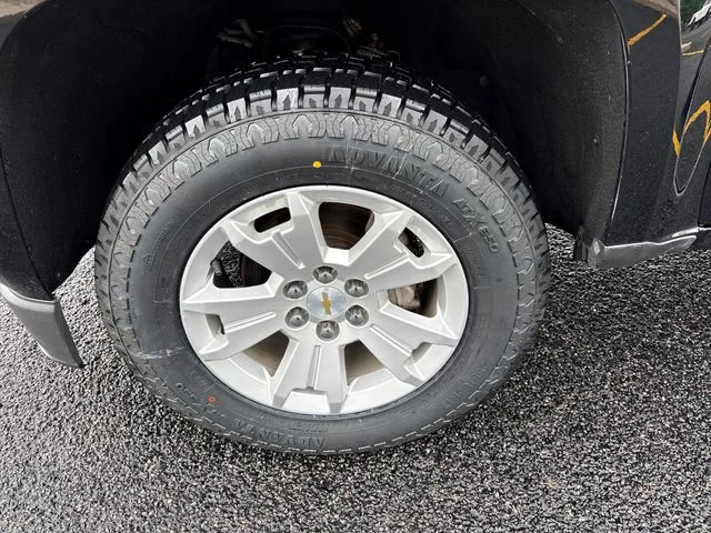 Used 2018 Black Chevrolet LT image 11