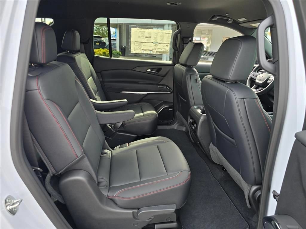2026 Chevrolet Traverse Z71 - Photo 12