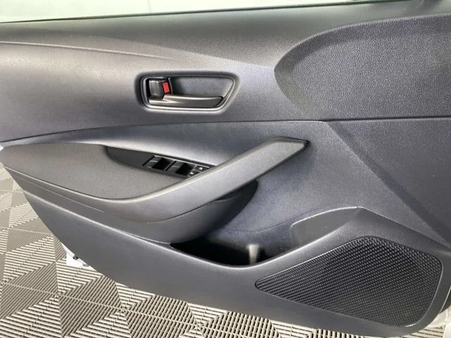 Used 2025 Silver Toyota LE image 21