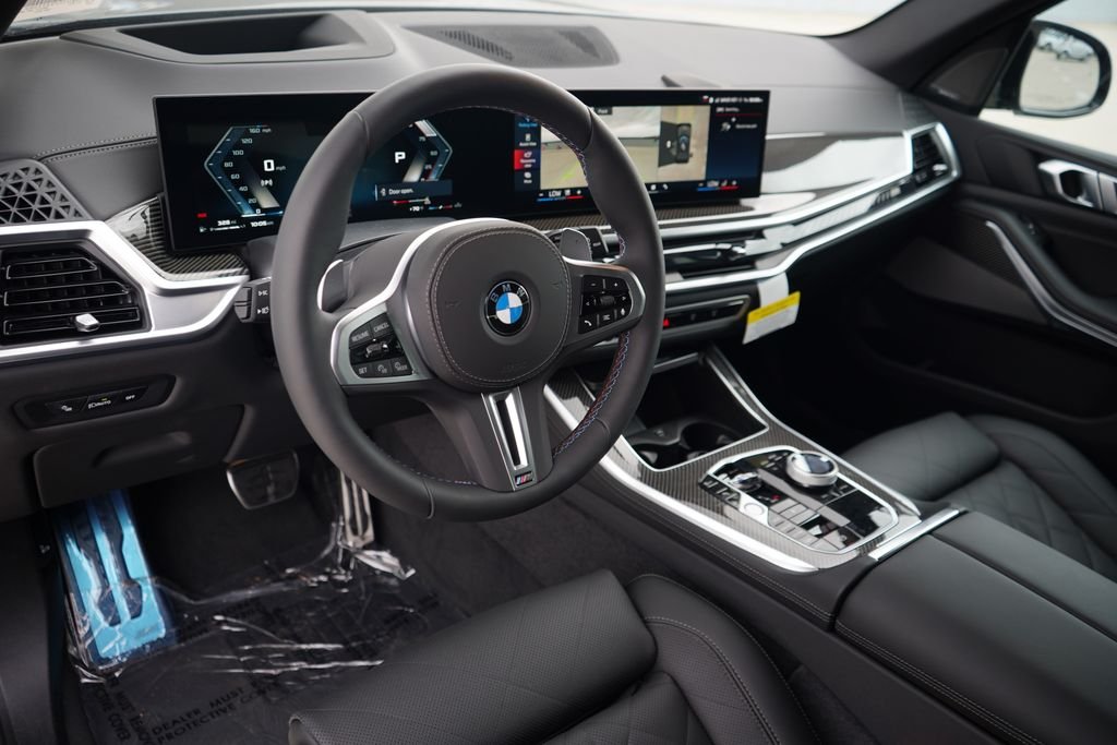 New 2026 Dravit Grey Metallic BMW M60i image 11