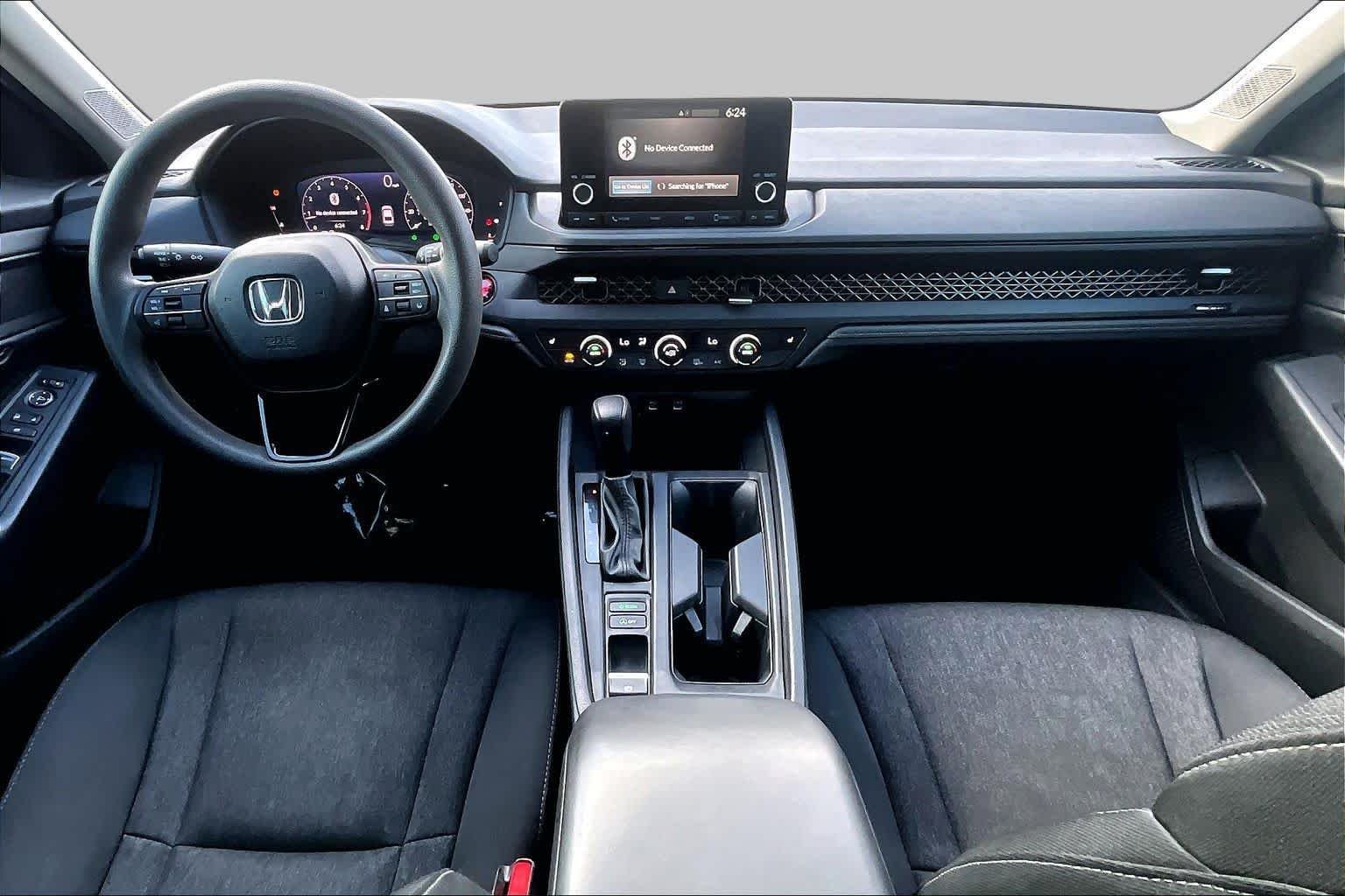Used 2023 Platinum White Pearl Honda EX image 14