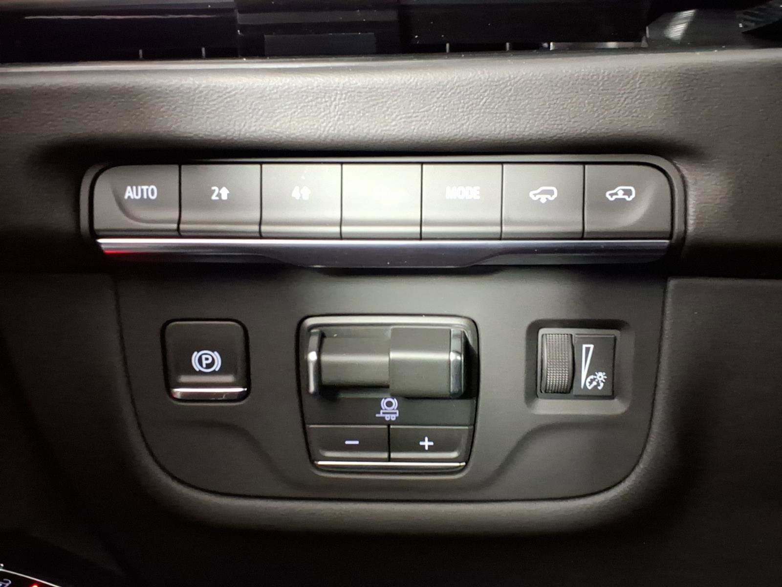 2026 Cadillac Escalade Sport - Photo 23