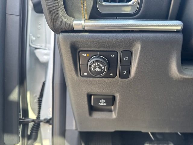 New 2026 White Ford Tremor image 20