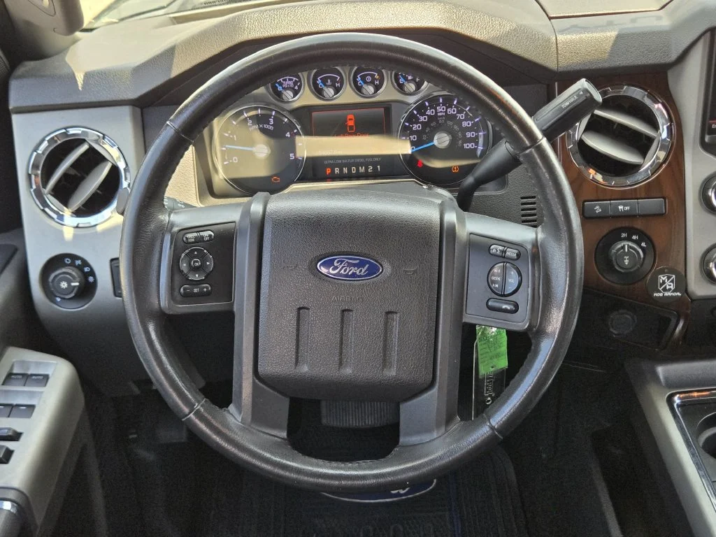 Used 2014 Black Ford Lariat image 29