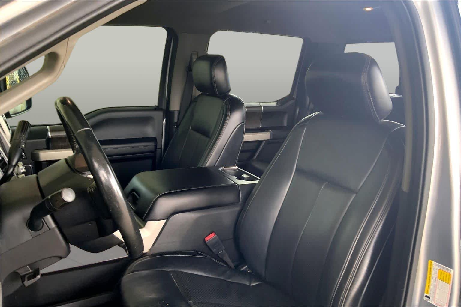 Used 2020 Iconic Silver Ford LARIAT image 8
