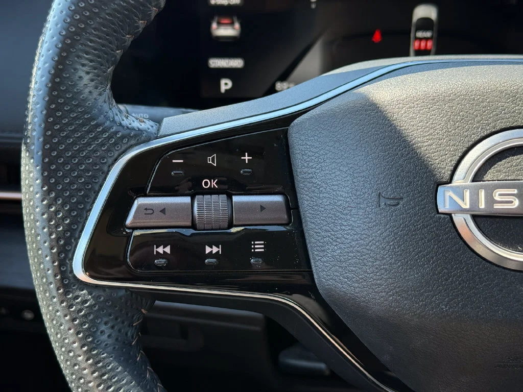 Used 2023  Nissan VENTURE+ image 19