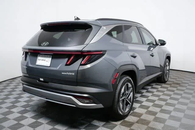 New 2026 Ecotronic Gray Hyundai SEL Convenience image 3
