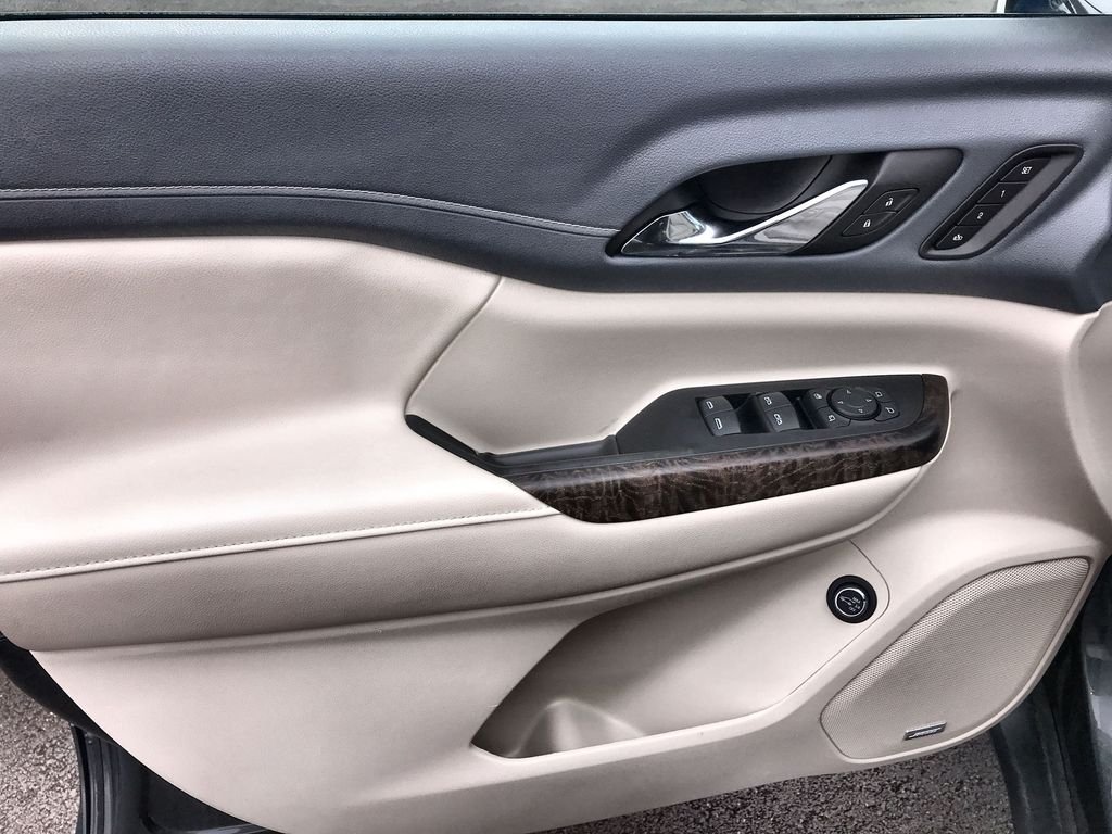 2023 GMC Acadia Denali - Photo 13