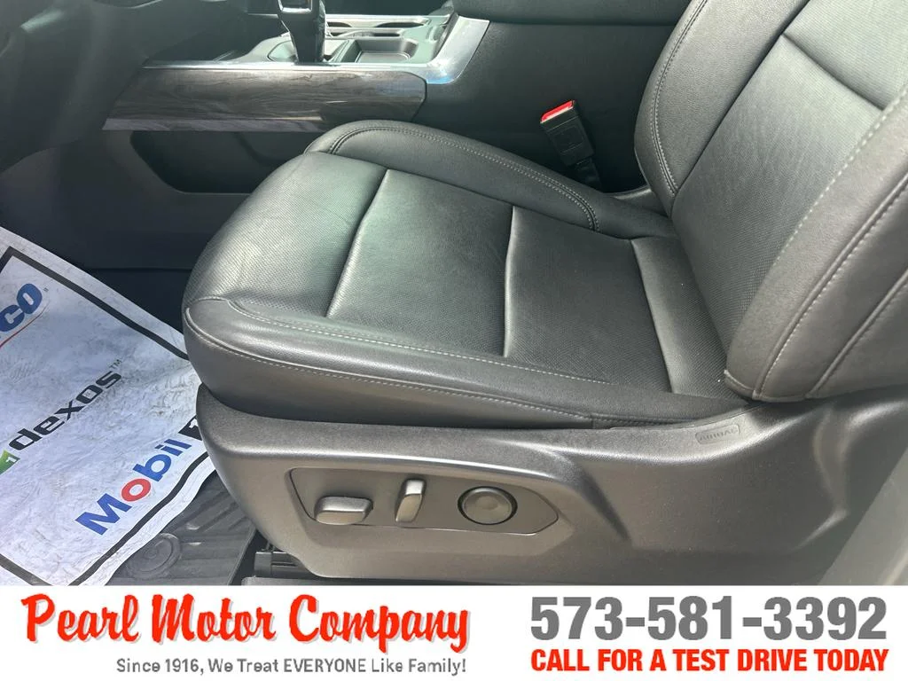 Used 2024 Summit White Chevrolet LTZ image 11