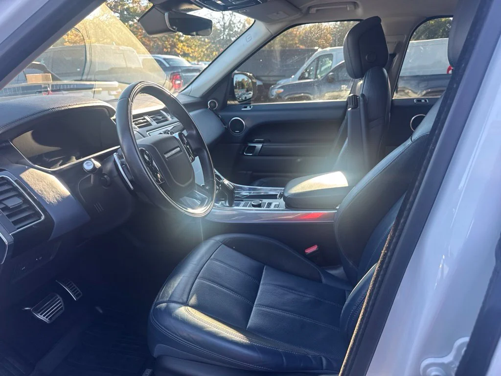 Used 2019 White Land Rover Supercharged image 4