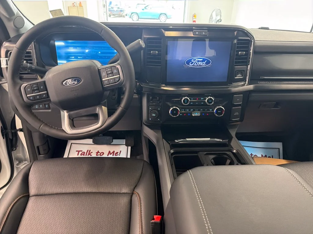 New 2027 White Ford Lariat image 15