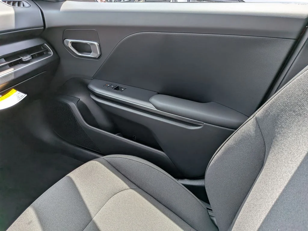 New 2026 Currant Red Kia LXS image 37