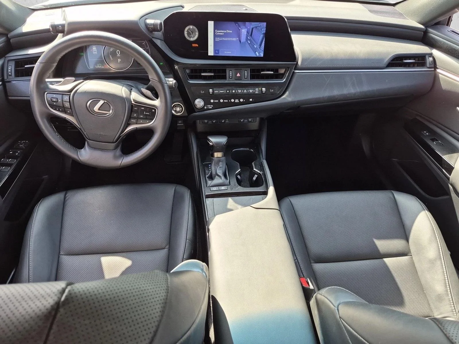 Used 2024 Eminent White Pearl Lexus ES 300h image 17