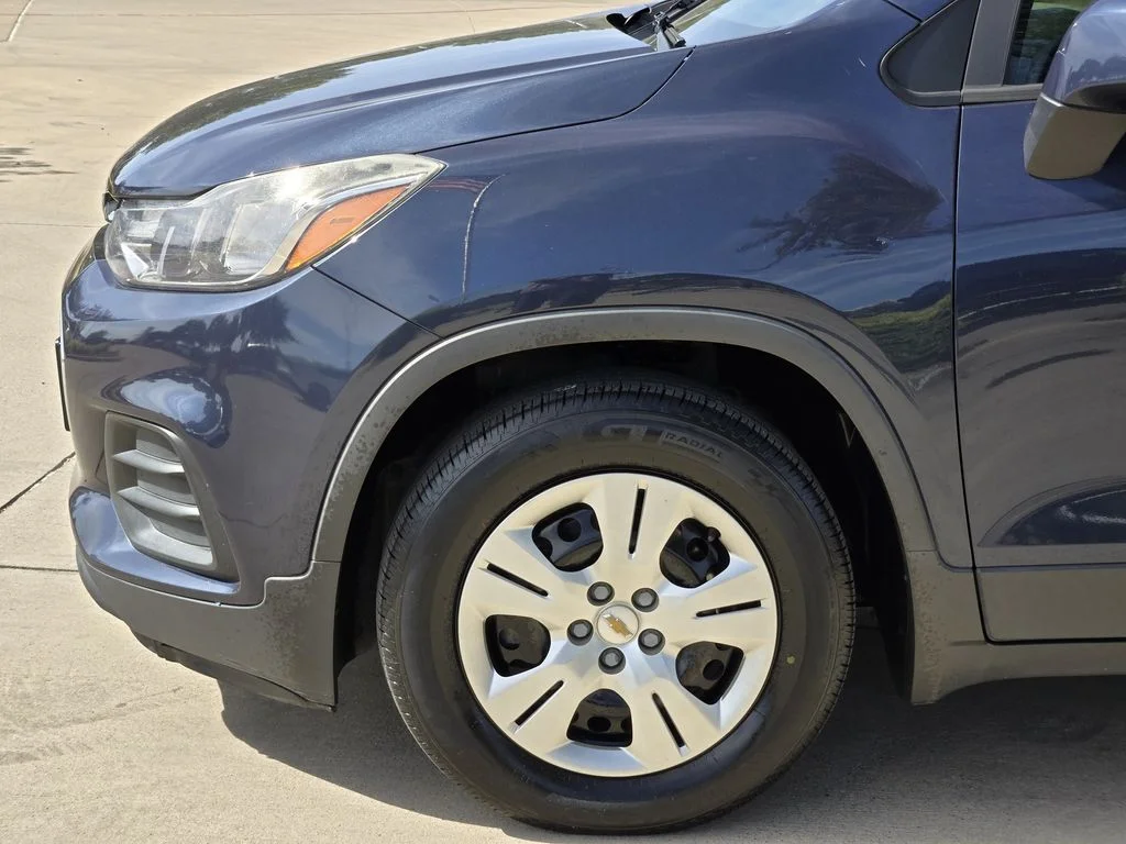 2018 Chevrolet Trax LS - Photo 7