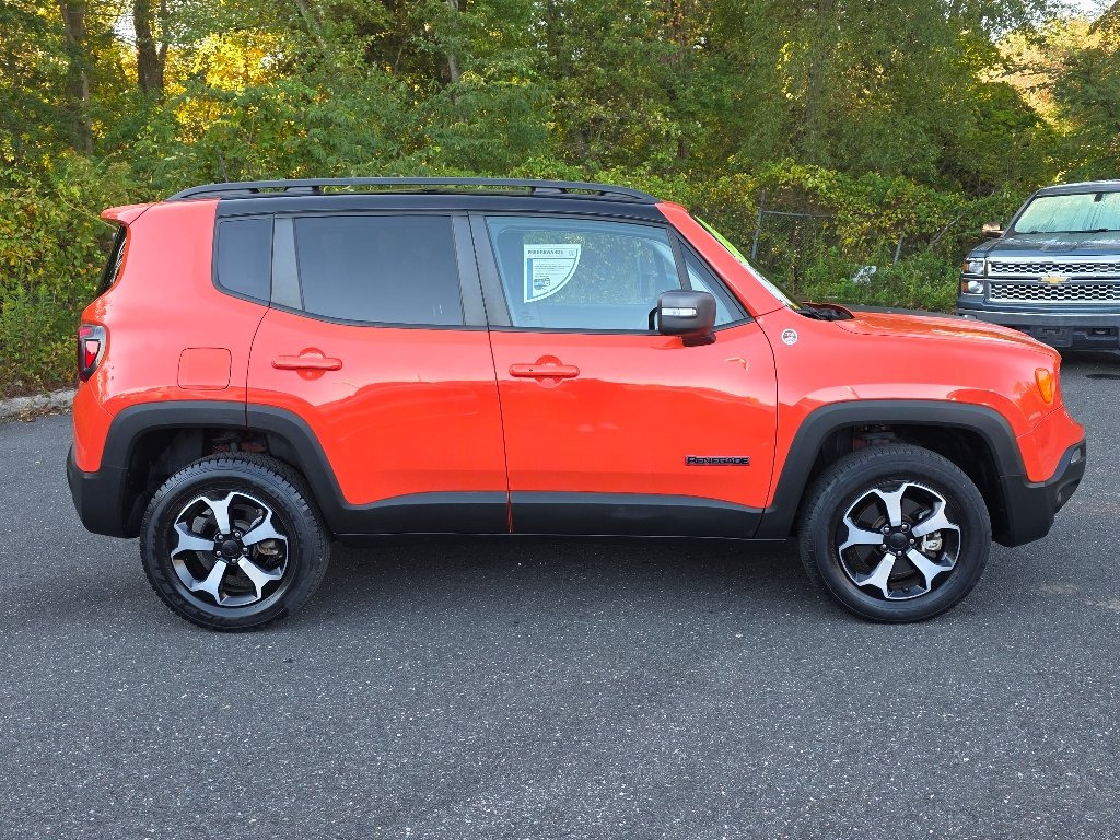 Used 2021 Omaha Orange Clear Coat Jeep Trailhawk image 18