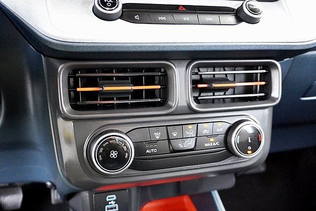 Used 2023 Blue Ford XLT image 28