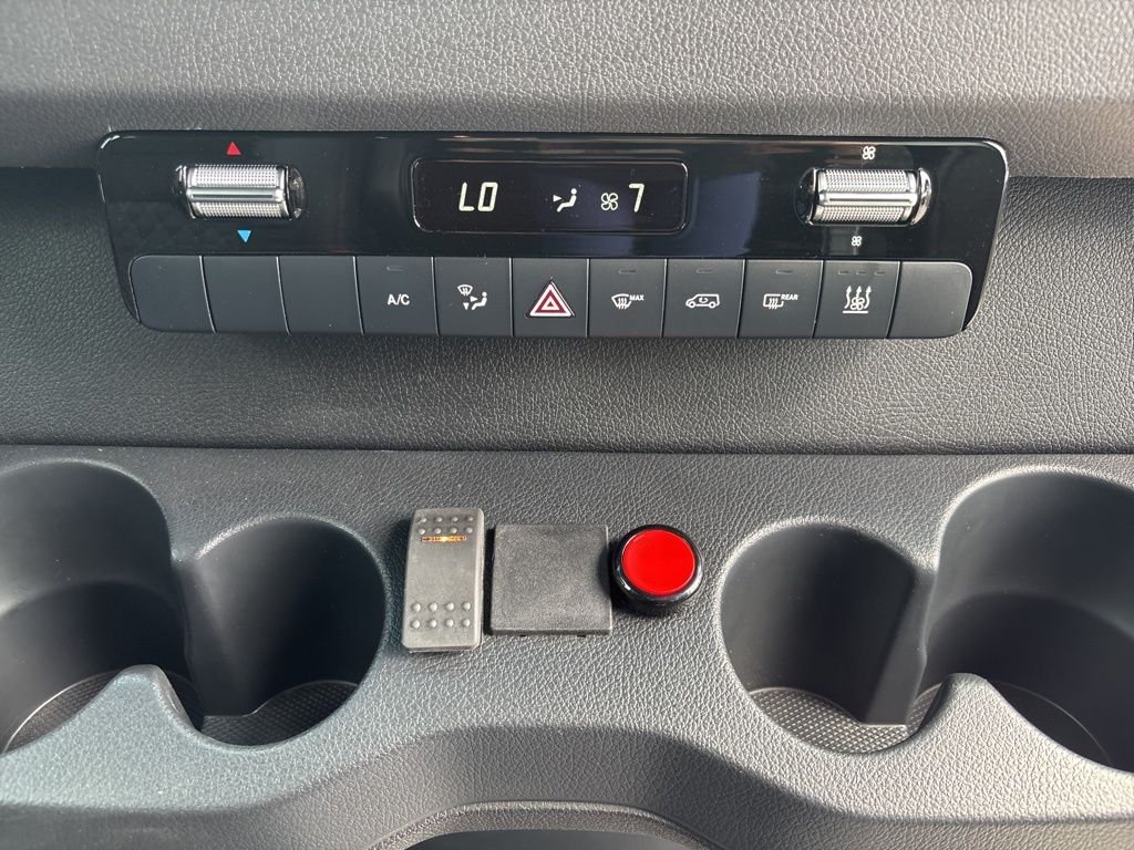 New 2025 Black Mercedes-Benz 15 Passenger Portal Door image 34