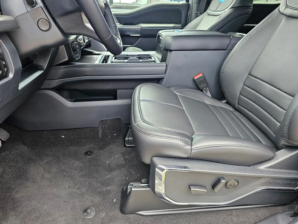 New 2026 Glacier Gray Metallic Tri-Coat Ford F-350® Platinum® image 21