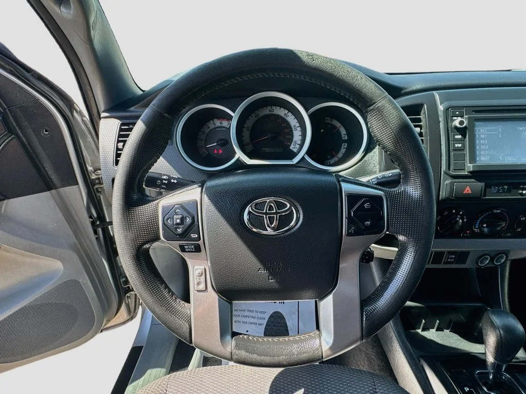 Used 2014 Silver Toyota Base image 11