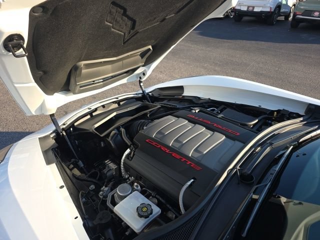 Used 2014 ARCTIC WHITE Chevrolet Z51 2LT image 29
