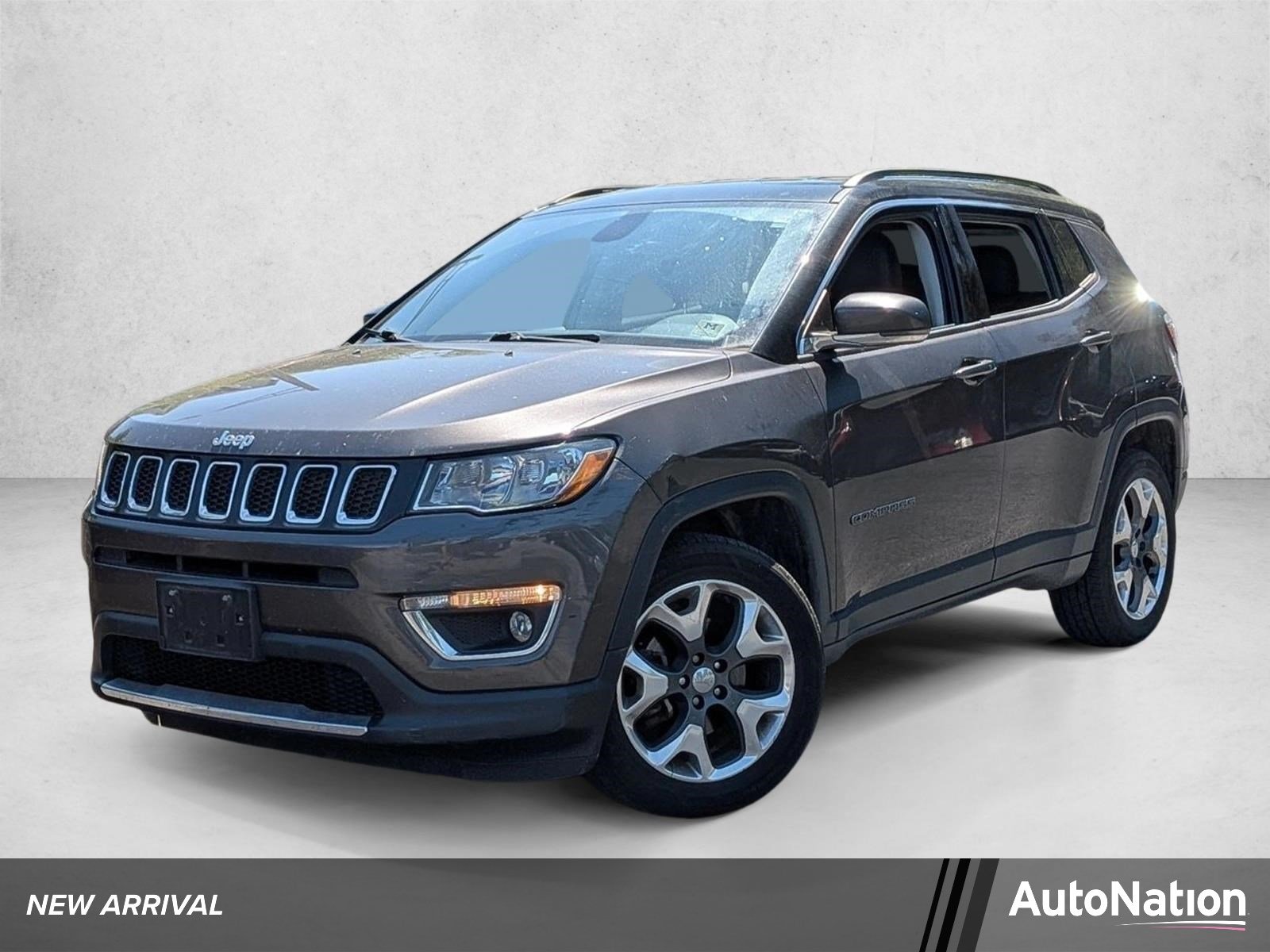 Used 2018 Granite Crystal Metallic Clearcoat Jeep Limited image 1