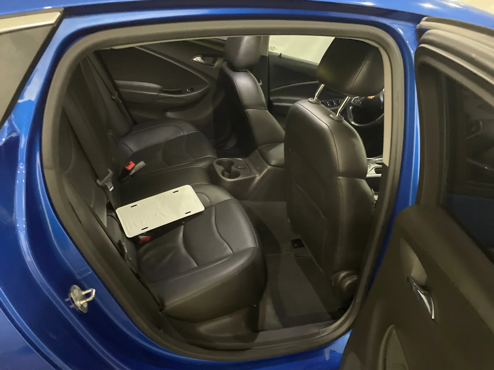 Used 2018 Kinetic Blue Metallic Chevrolet LT image 22