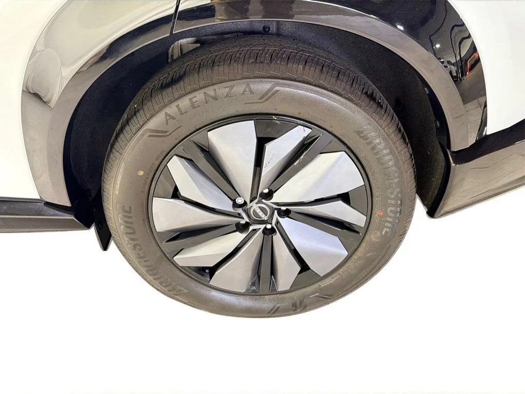 Used 2023 White Nissan ENGAGE e-4ORCE image 15