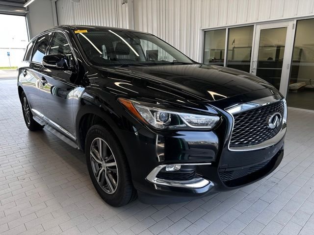 Used 2018 Black INFINITI Base image 1