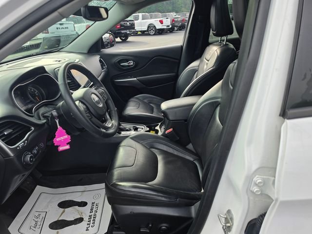 Used 2022 White Jeep Limited image 14