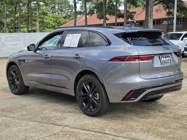 2025 Jaguar F-PACE R-Dynamic S - Photo 6