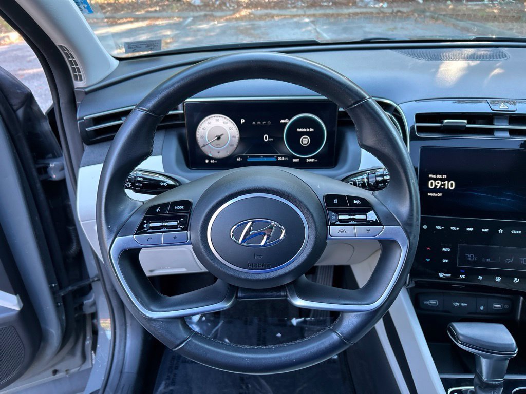 Used 2024 Gray Hyundai SEL image 21