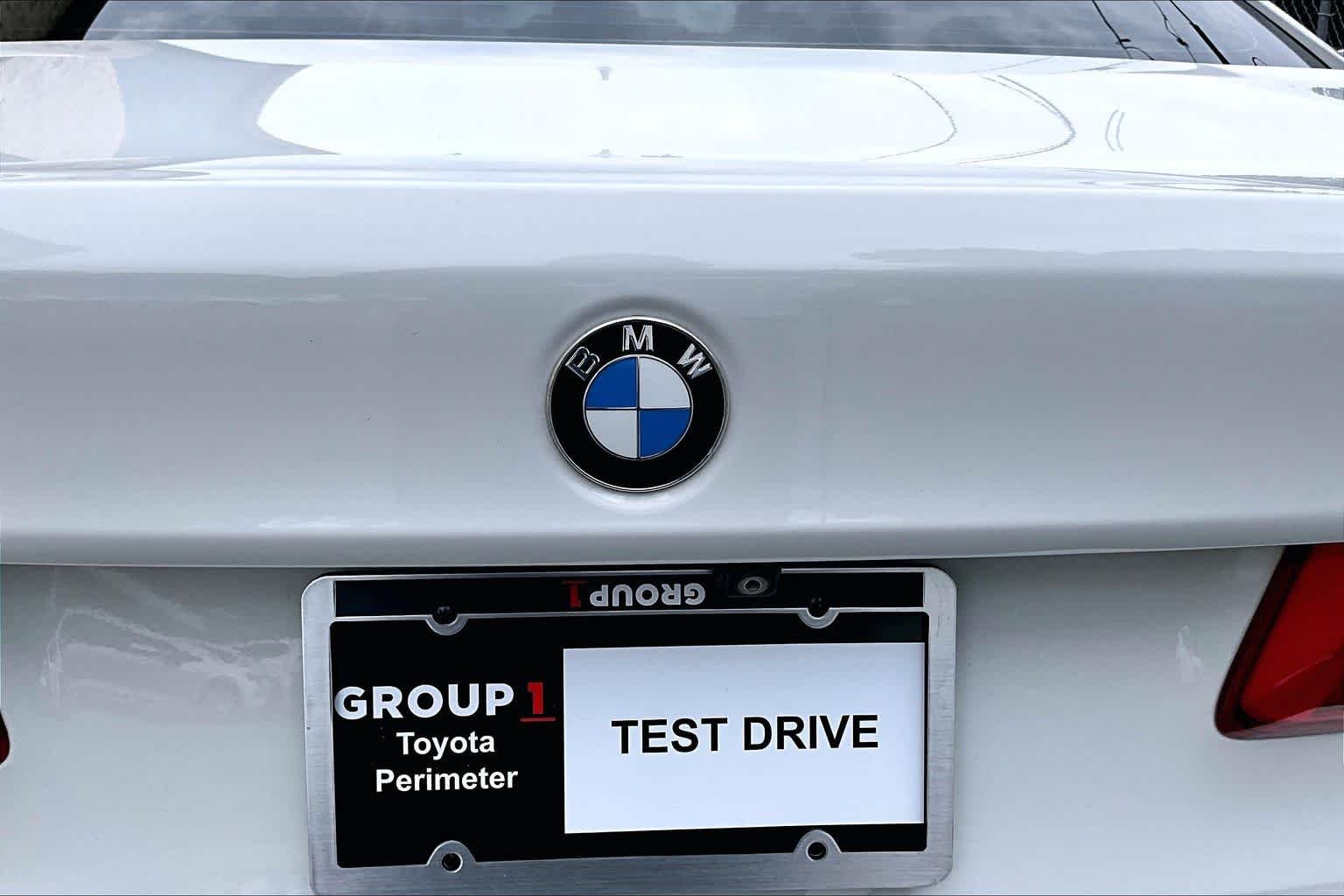 Used 2019 Alpine White BMW 540i xDrive image 31