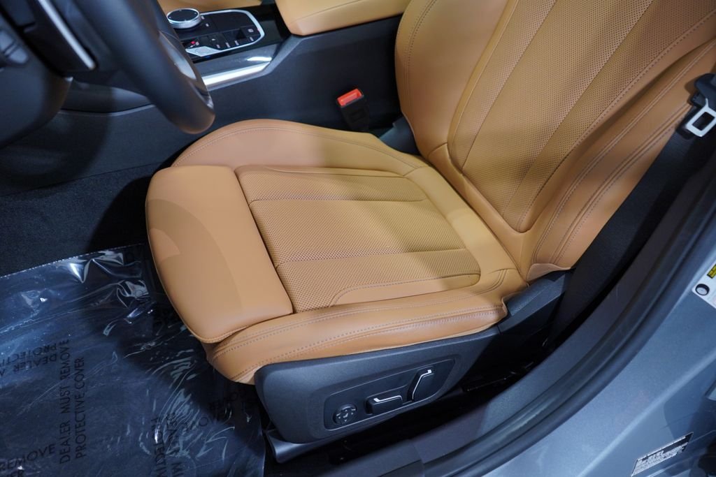 Certified Used 2024 Gray Metallic BMW 330i image 9