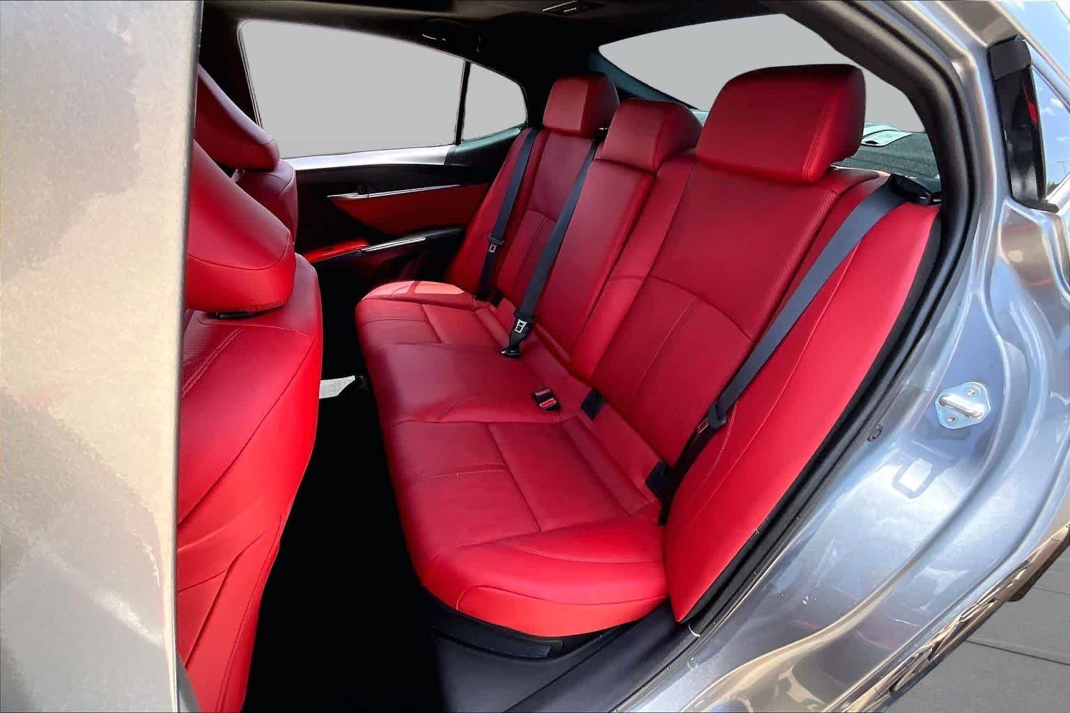 Used 2025 Heavy Metal Toyota XSE image 19