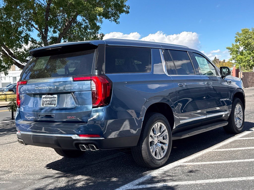 2026 GMC Yukon XL Denali - Photo 6
