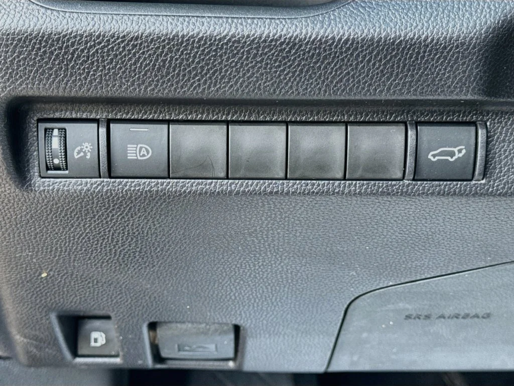 Used 2025 Gray Toyota XLE image 10
